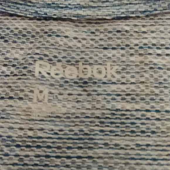 Women's Reebok Shirt - Picture 4 of 4